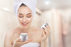Parafin i kosmetikk: fordeler og ulemper
